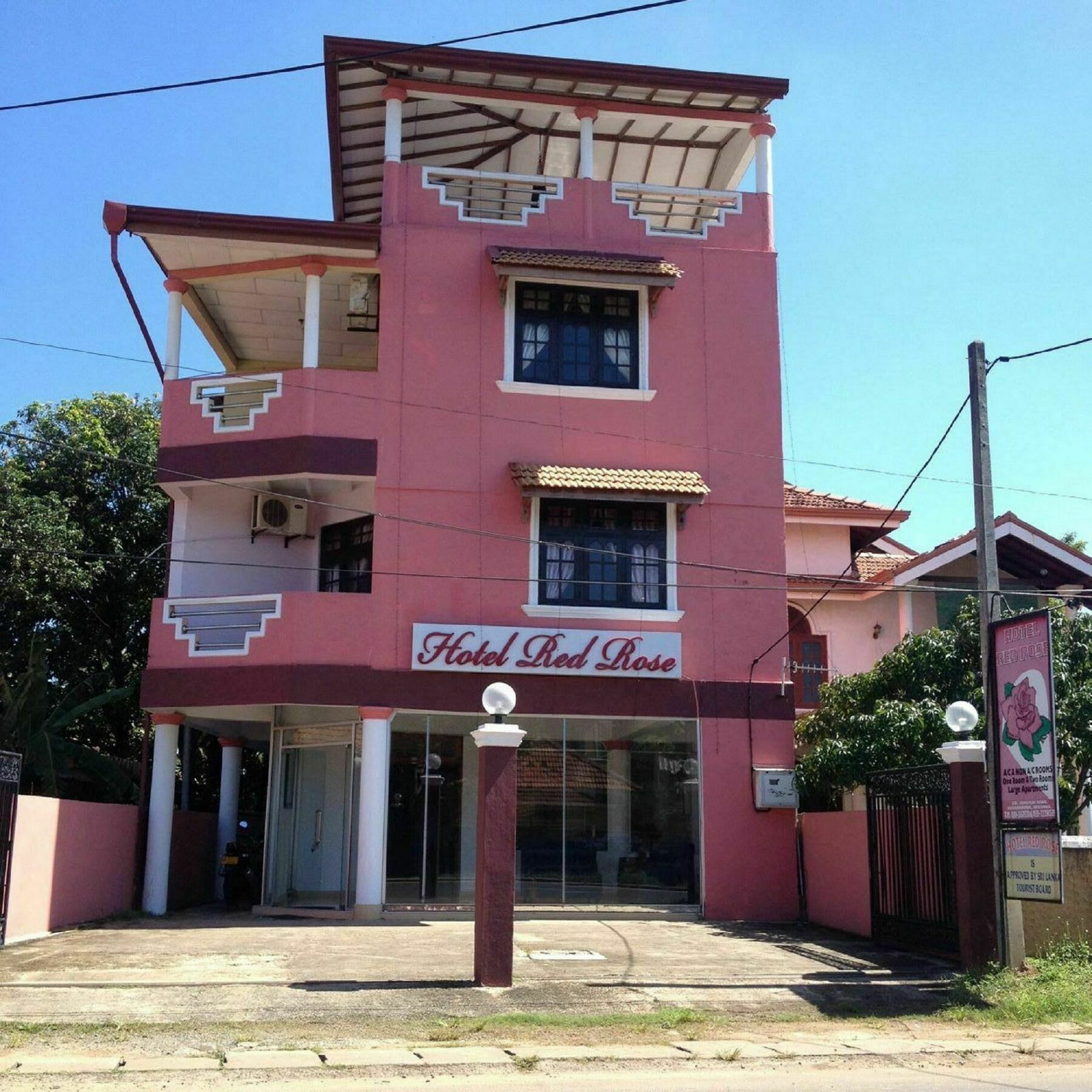 Hotel Red Rose Negombo Extérieur photo